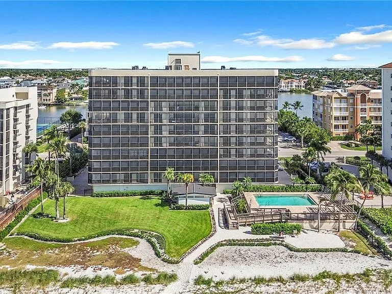 9653 Gulf Shore Dr #402 — Photo 41