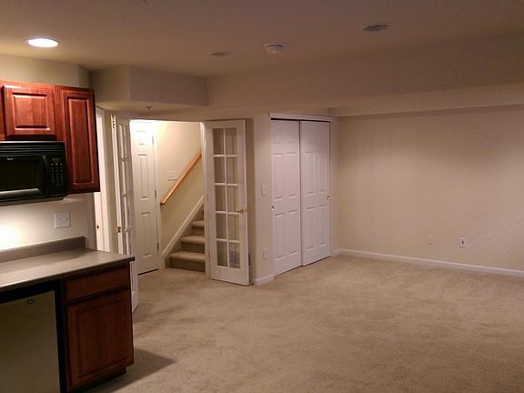Finished Basement with Full Bathroom