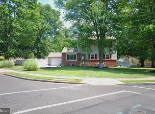 735 Claire Rd, Warminster, PA 18974