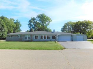 1005 E Skyline Dr, Greensburg, IN 47240