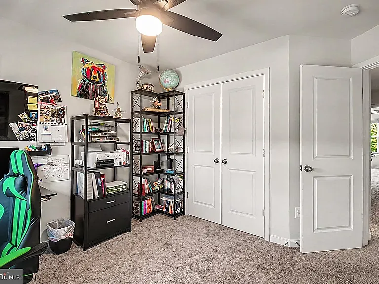 431 Snowberry Ln — Photo 27