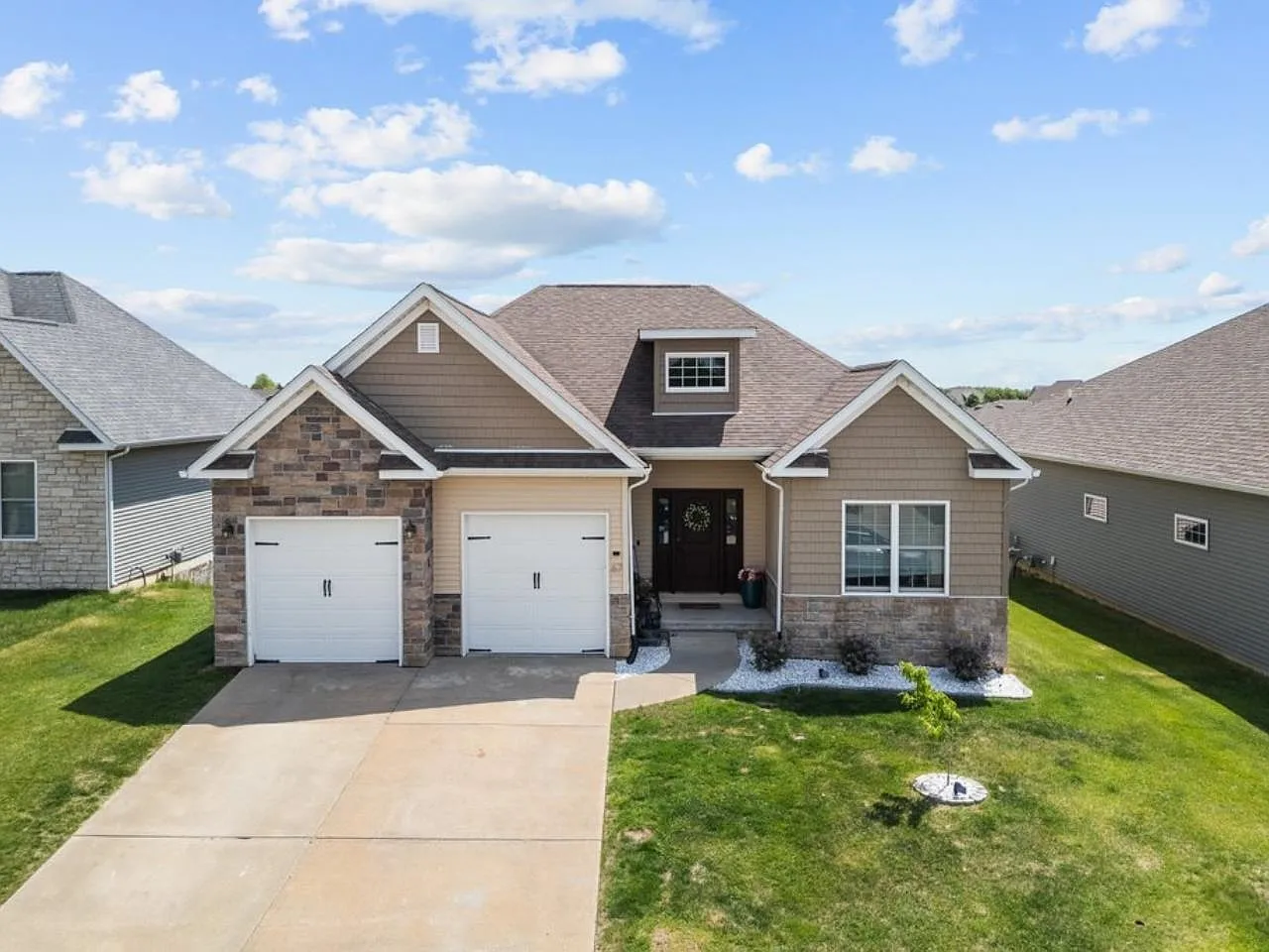 67 Cobblestone Ln photo 1