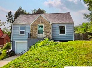 7214 N 34th St, Omaha, NE 68112