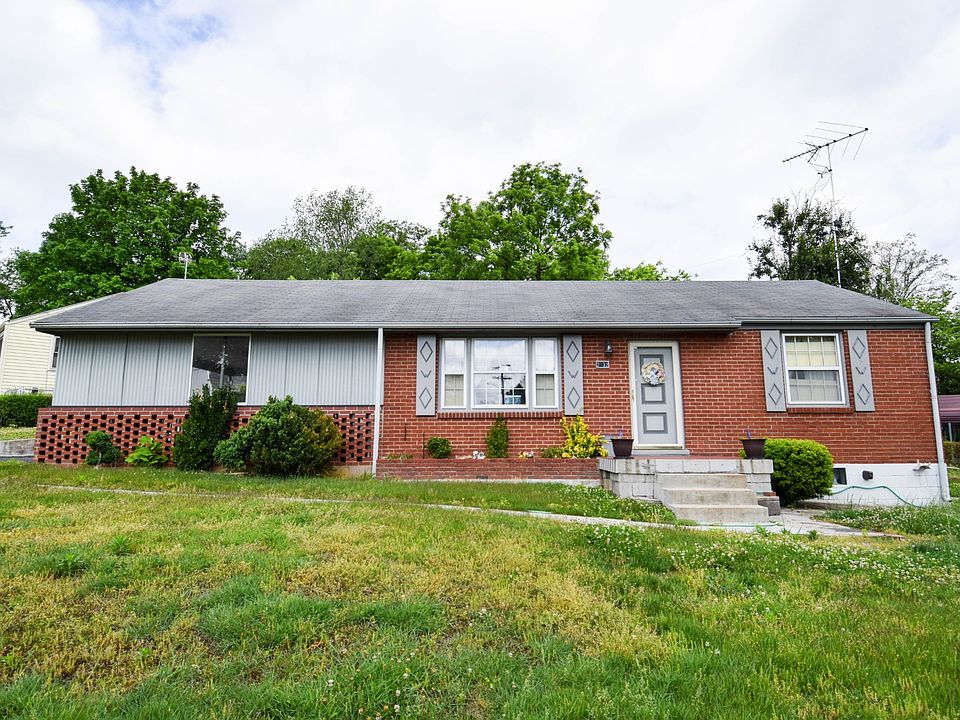 1st image of 2932 Emery Dr