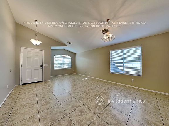 4th image of 2628 W Tamarisk Ave