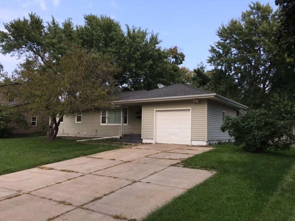 1st image of 7816 Major Ave N