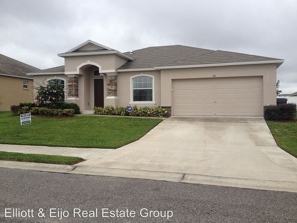 1st image of 611 Paddington Ln
