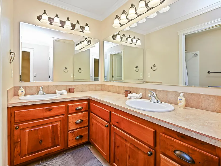 508 Willow Trace Dr — Photo 32