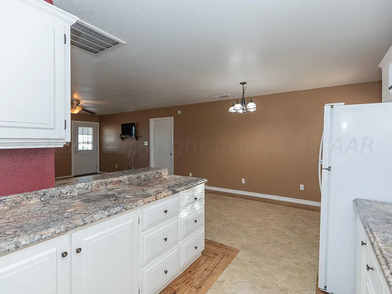 14275 S FM 1541 — Photo 10