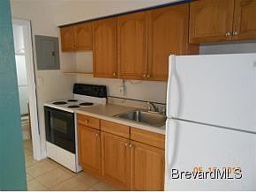 3rd image of 355 Polk Ave APT 6