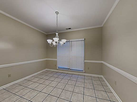 5th image of 1625 Wayside Cv