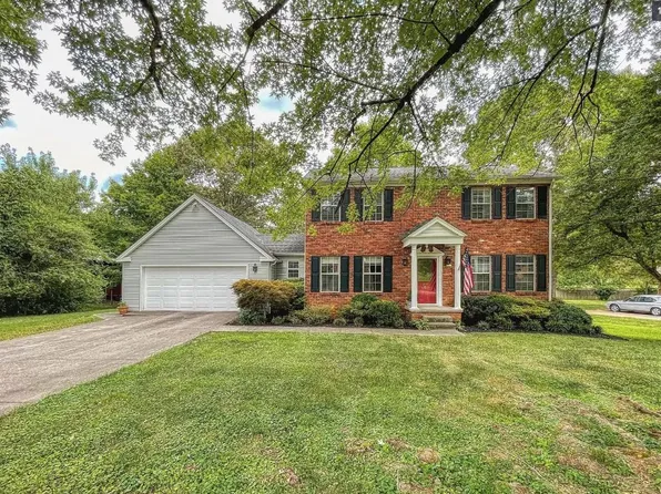 2115 Bishops Bridge Rd, Knoxville, TN 37922