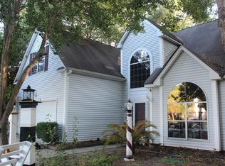 1236 Winding Ridge Ct, Mount Pleasant, SC 29466