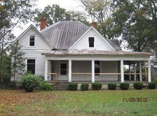 38 Combs St, Locust Grove, GA 30248