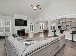 619 Sterling Brook Dr, Lexington, SC 29072