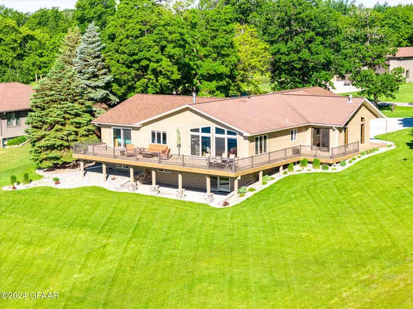 38880 Poissant Dr SE, Erskine, MN 56535