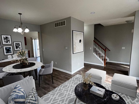 2nd image of 922 Creekwood Ln #922