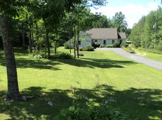 57 Mayo Rd, Hampden, ME 04444