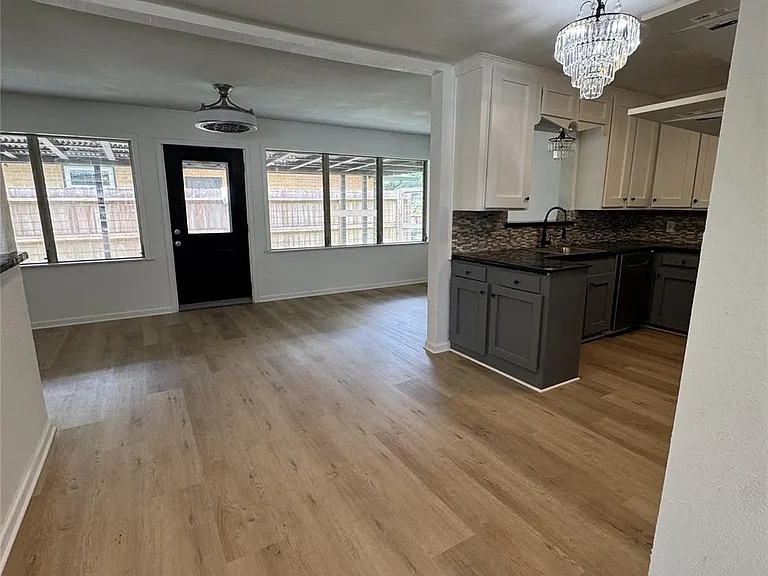 612 Sunset Ln — Photo 13