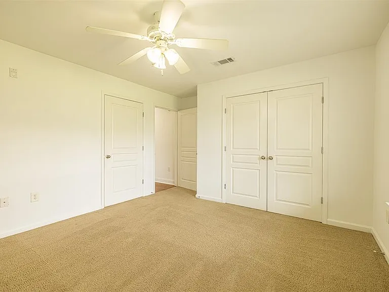 1725 Harvey Mitchell Pkwy S #1613 — Photo 18