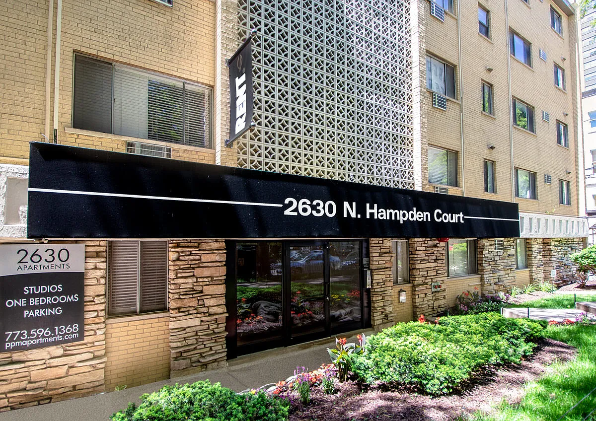 2630 N. Hampden Court — Photo 4