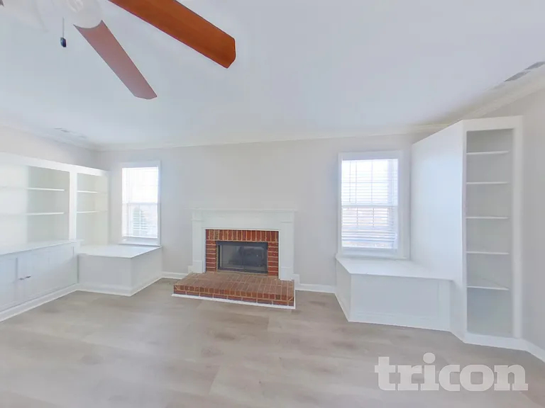 3031 Farmville Cir — Photo 3