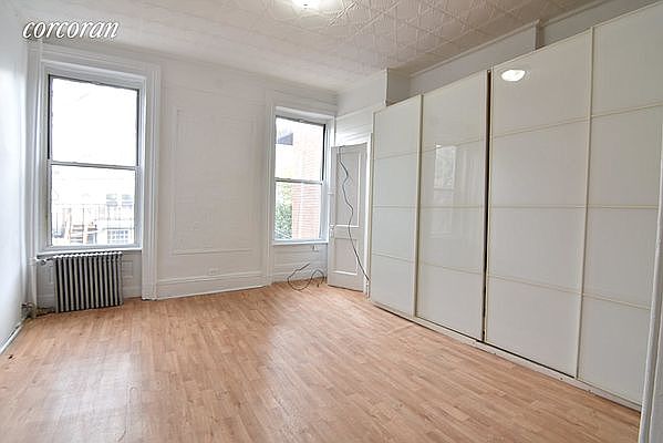 1st image of 471 Hicks St #4