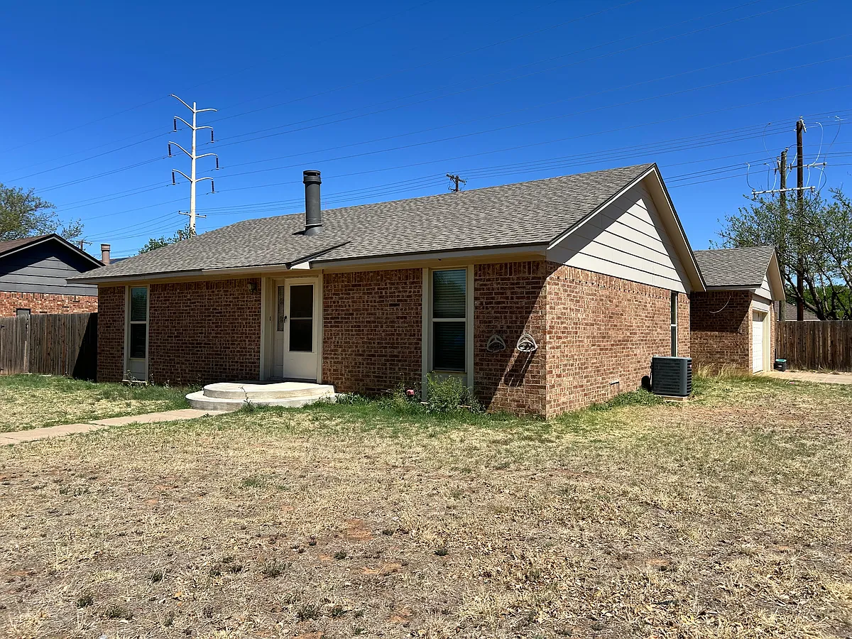 Building Photo - 8219 Elkridge Ave