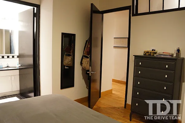 Rented by J Misrahi Realty Corp | media 27