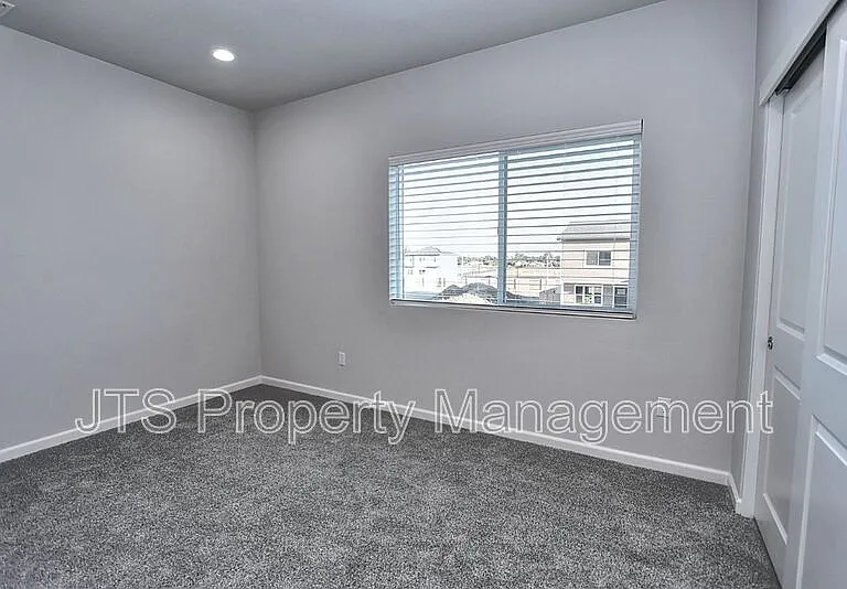 5 Oak Manor Way — Photo 37