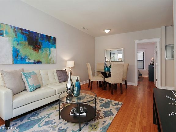 2nd image of 4611 N Paulina St APT 1B