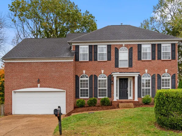 612 Holt Run Ct, Nashville, TN 37211