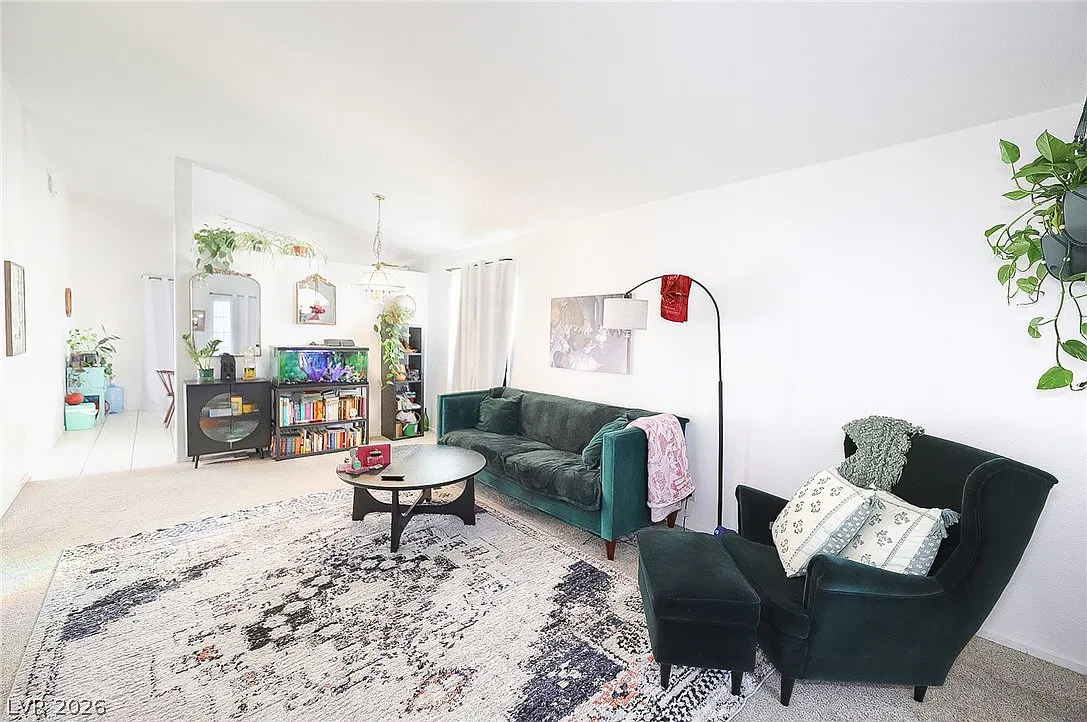 2 bed, 2.0 bath, 1376 sqft, $1,650 — Photo 3