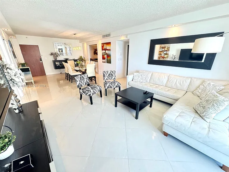 3901 S Ocean Dr #8E — Photo 7
