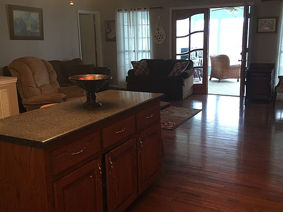2nd image of 248 Brittsville Shores Ln