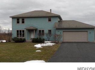 3871 Skyline Dr, Clinton, NY 13323