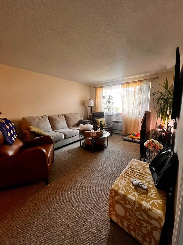 1 bed, $2,100 — Photo 4
