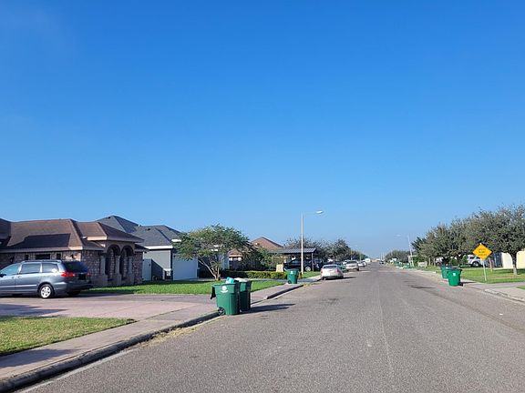 4th image of 2514 E Q Ave