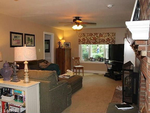 4th image of 6294 Millwood Dr
