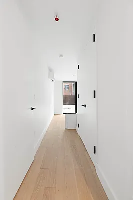 Rented by West 124th Manager LLC | media 165