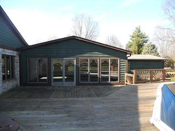 2nd image of 543 Amos Dr