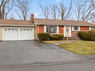 3 Crawford St, Randolph, MA 02368