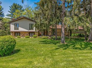 1065 Pine Meadow Ter, Dayton, OH 45431