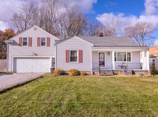 820 Devonshire Ave, Sheffield lake, OH 44054