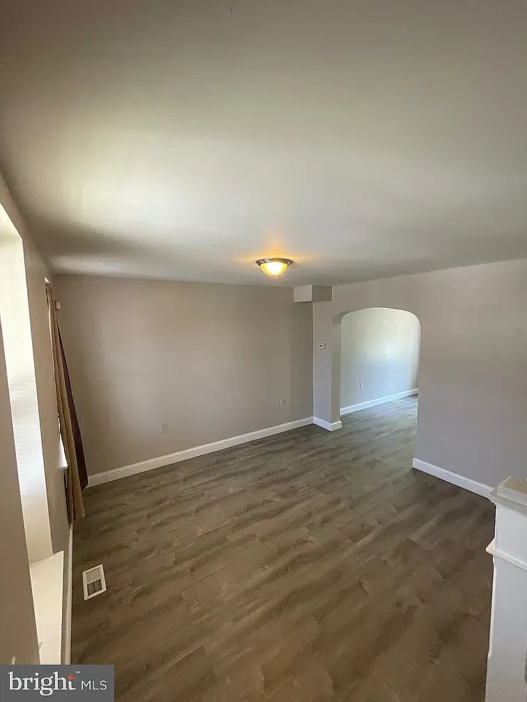 3 bed, 1116 sqft, $1,500 — Photo 3