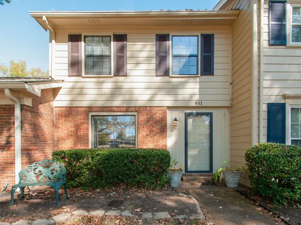 951 Todd Preis Dr, Nashville, TN 37221