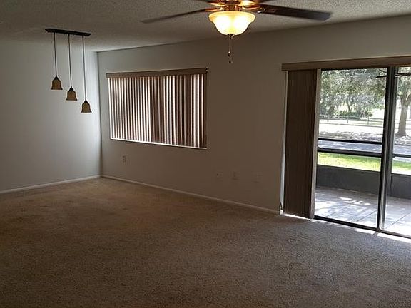 5th image of 12915 Fairway Dr APT B