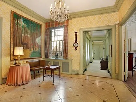 Sold by Corcoran | media 6