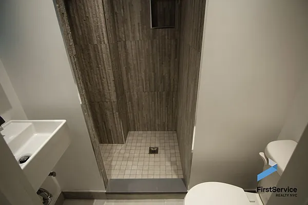 Rented by FirstService Realty (legacy) | media 17