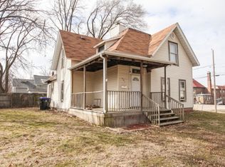 801 Summit St, Bloomington, IL 61701